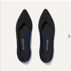 Rothy’s The Point Flats 🖤